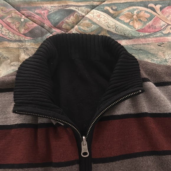 Thick soft fuzzy Zip front striped sweater! Wrap yourself in comfort & warmth! - Picture 5 of 7